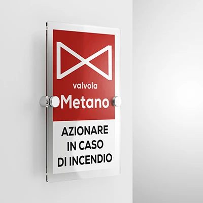 Cartello azionare valvola metano, verticale