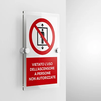 Cartello vietato l'uso dell'ascensore a persone non autorizzate con testo, verticale